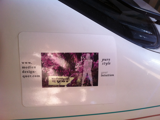 Autotürmagnet als Werbung
